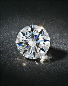 买钻石4c中最看重的是哪一项指标