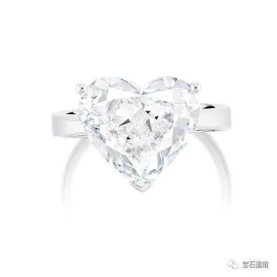 钻石戒指怎么保养才能光彩依旧清晰