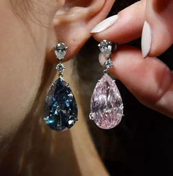 钻石耳环的价钱和款式一样吗